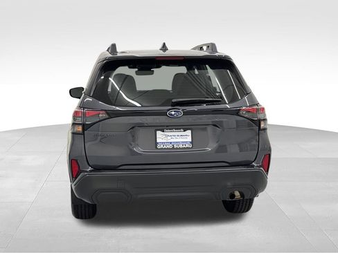 Used 2026 Subaru Forester AWD/4WD image 5