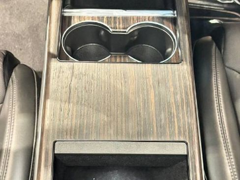 Used 2024 Tesla Model X image 36