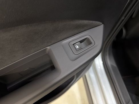 Certified 2025 Volkswagen GTI S FWD image 24