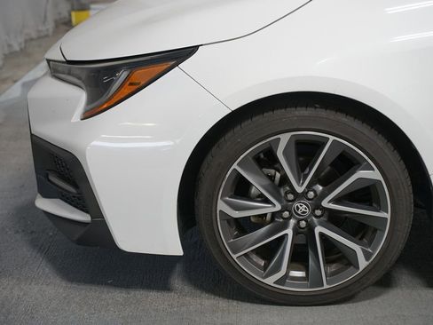 Used 2020 Toyota Corolla SE FWD image 5