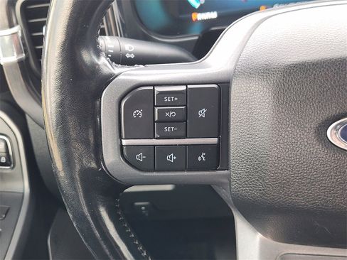 Used 2023 Ford F250 Lariat w/ Snow Plow/Camper Package image 25