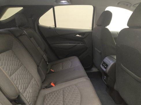 Used 2019 Chevrolet Equinox LT w/ Driver Convenience Package FWD image 19