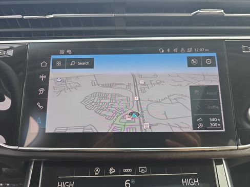 Certified 2025 Audi Q7 Premium w/ Convenience Package image 21