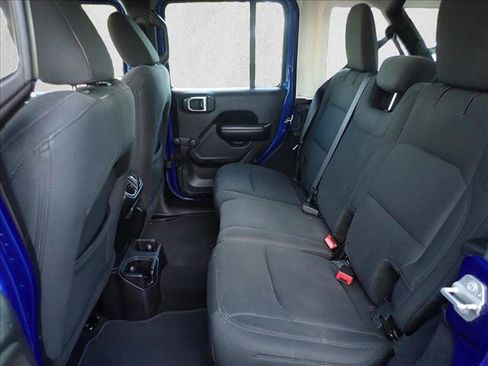 Used 2018 Jeep Wrangler Unlimited Sport AWD/4WD image 8