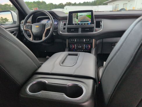 Used 2024 Chevrolet Suburban High Country w/ Max Trailering Package AWD/4WD image 18