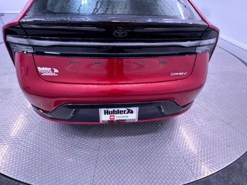 New 2026 Toyota Prius Plug-In Hybrid image 7