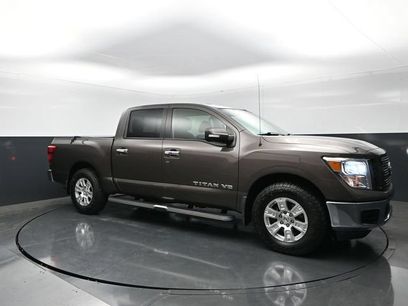 Used 2019 Nissan Titan SV