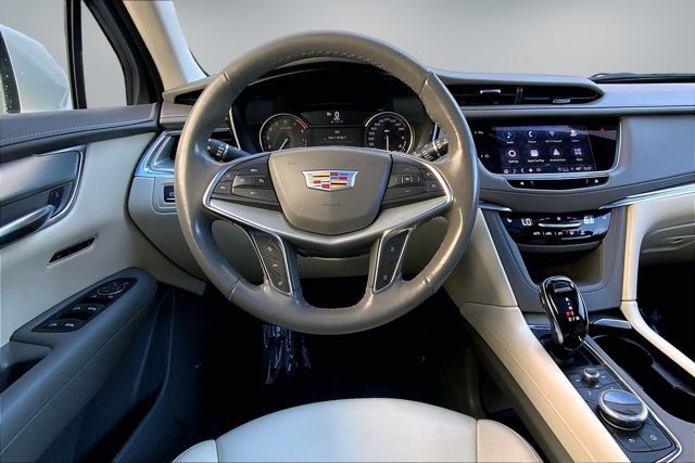 Used 2022 Cadillac XT5 Premium Luxury AWD/4WD image 4