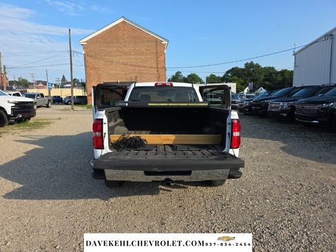 Used 2017 GMC Sierra 1500 SLE w/ SLE Value Package AWD/4WD image 28