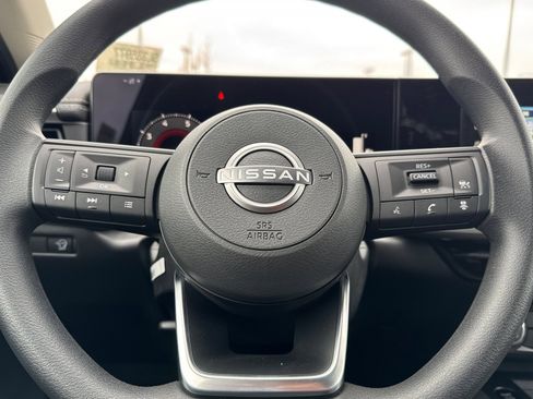 New 2025 Nissan Kicks SV w/ Illumination Package image 21