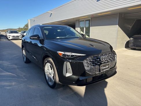 New 2025 Audi Q5 Premium Plus image 3