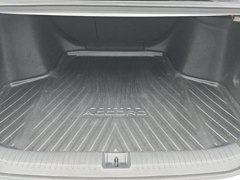 Used 2024 Honda Accord EX image 12