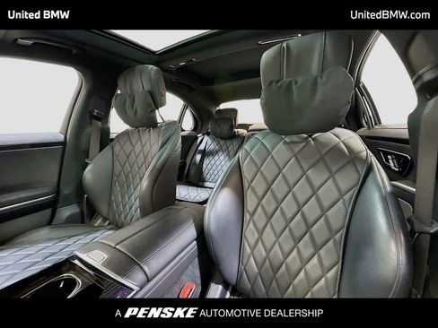 Used 2023 Mercedes-Benz S 580 4MATIC Sedan image 5