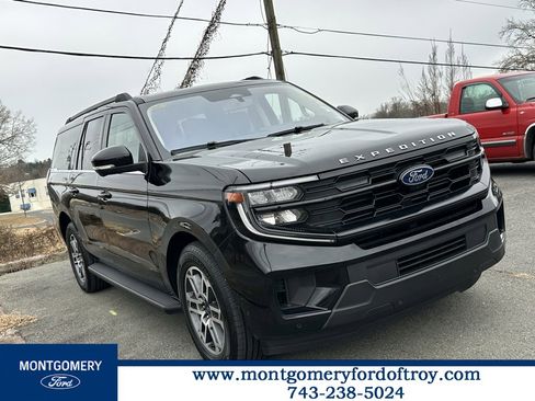Used 2025 Ford Expedition Max Active image 1