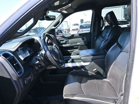 Used 2019 RAM 3500 Laramie image 5