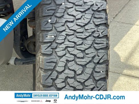 Used 2023 Jeep Wrangler Unlimited Rubicon w/ Xtreme 35 Tire Package AWD/4WD image 11