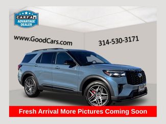 Used 2025 Ford Explorer ST-Line w/ Premium Package video 1