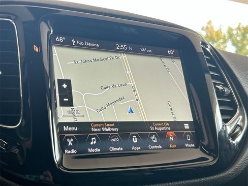 Used 2018 Jeep Compass Limited w/ Navigation Group image 25