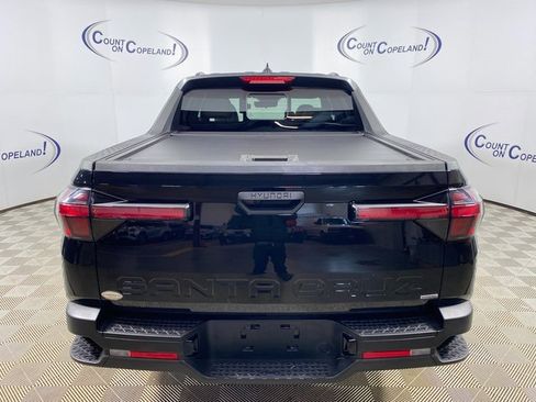 Used 2024 Hyundai Santa Cruz SEL w/ Activity Package image 5