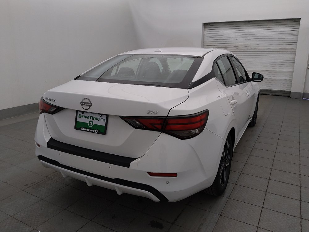 Used 2024 Nissan Sentra SV FWD image 9