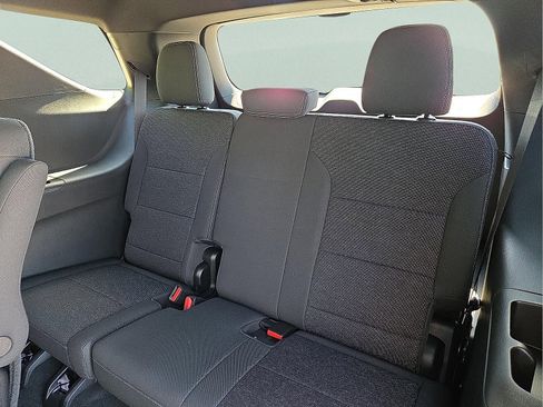 New 2026 Chevrolet Traverse LT w/ Enhanced Driving Package FWD image 10