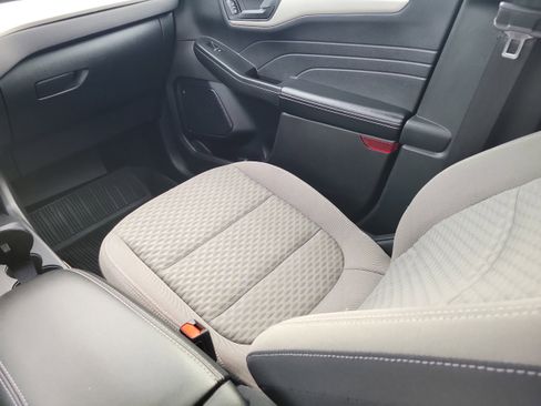 Certified 2022 Ford Escape SE w/ Convenience Package image 15