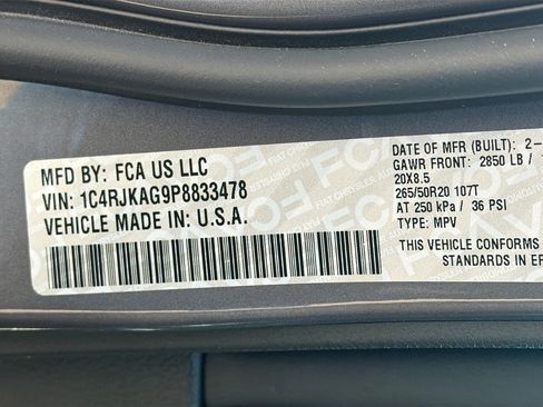 Used 2023 Jeep Grand Cherokee L Laredo AWD/4WD image 12
