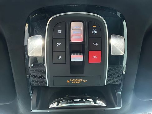 Used 2023 Hyundai Palisade Calligraphy image 34