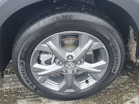 Certified 2026 Honda HR-V LX image 7