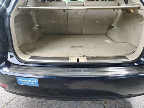 Used 2013 Lexus RX 450h AWD w/ Navigation Pkg image 22