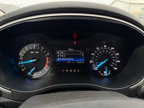 Used 2014 Ford Fusion SE image 19