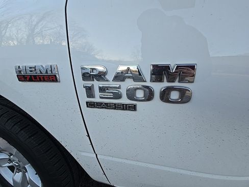 Used 2019 RAM 1500 Tradesman w/ Chrome Plus Package image 14