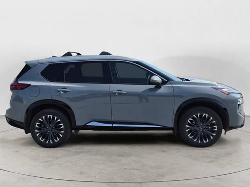 Used 2025 Nissan Rogue Platinum AWD/4WD image 4