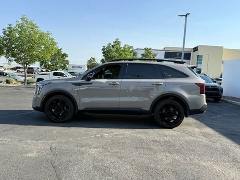 Used 2025 Kia Sorento SX Prestige AWD/4WD image 4