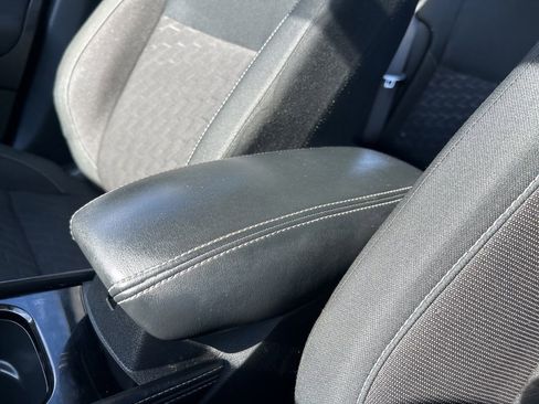 Used 2024 Nissan Kicks SV image 34