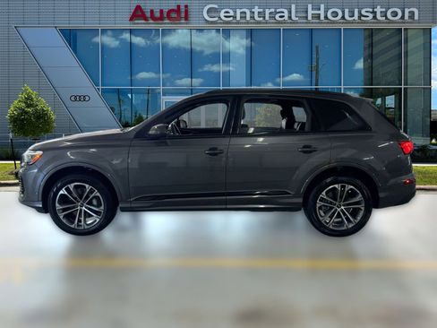 Certified 2025 Audi Q7 2.0T Premium Plus w/ Premium Plus Package image 2