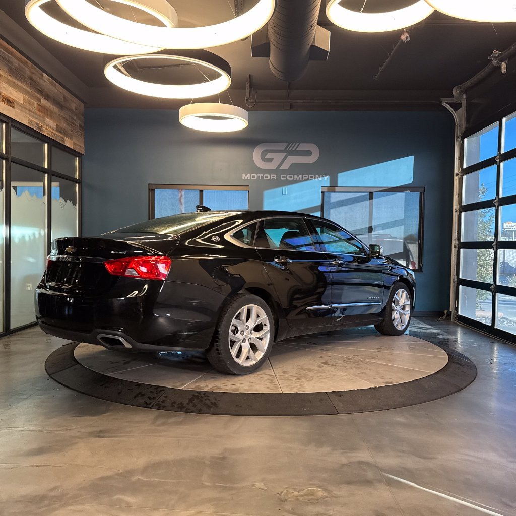 Used 2019 Chevrolet Impala Premier w/ Premier Convenience Package FWD image 3