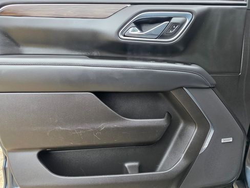 Used 2021 Chevrolet Tahoe Z71 w/ Luxury Package image 21