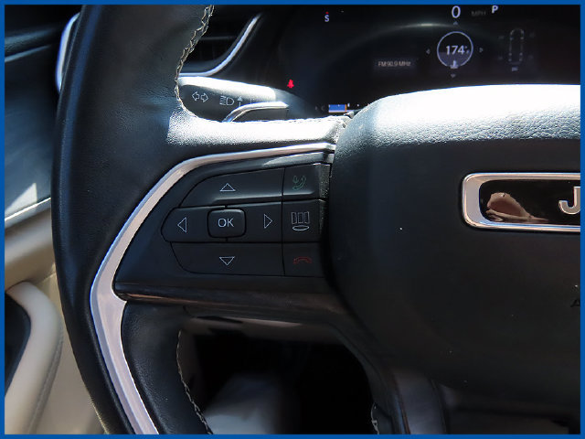 Used 2022 Jeep Grand Cherokee L Limited AWD/4WD image 19