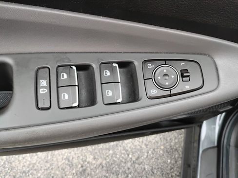 Used 2020 Hyundai Santa Fe SEL FWD image 13