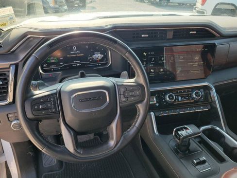 Used 2024 GMC Sierra 1500 Denali Ultimate image 14