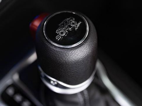 Used 2026 Jeep Gladiator Sport image 34