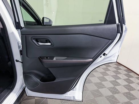 Certified 2026 Nissan Rogue SV AWD/4WD image 49