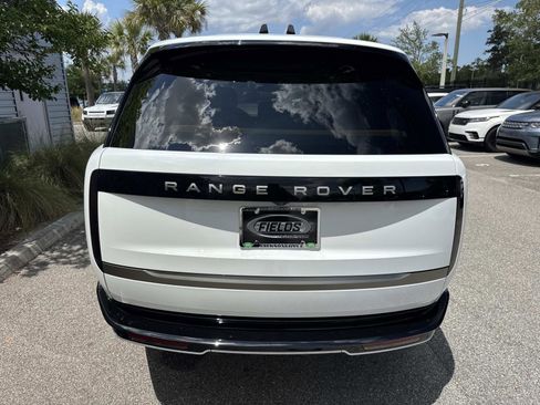 New 2026 Land Rover Range Rover SE AWD/4WD image 7
