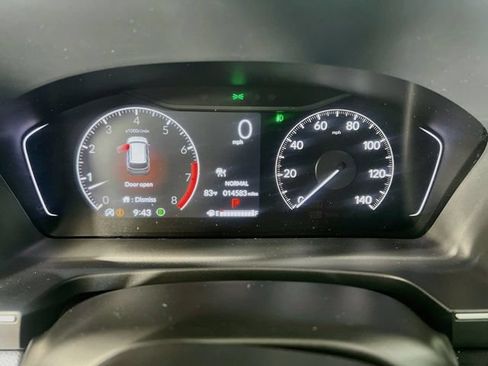 Used 2025 Honda Pilot EX-L image 15