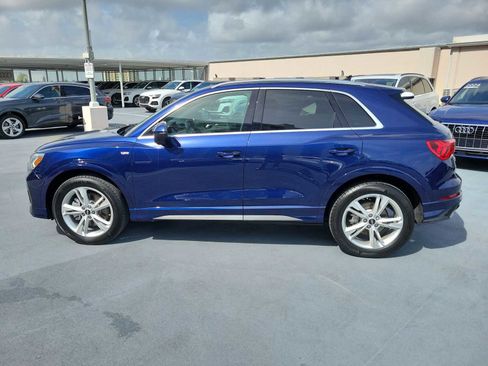 Certified 2022 Audi Q3 2.0T Premium Plus AWD/4WD image 3
