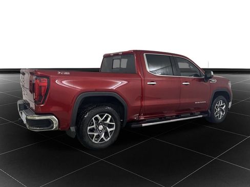 Used 2025 GMC Sierra 1500 SLT w/ SLT Premium Package image 5