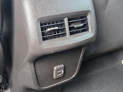 Certified 2022 Chevrolet Equinox LT FWD image 24