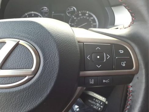 Used 2020 Lexus GX 460 Premium w/ Premium Package AWD/4WD image 28