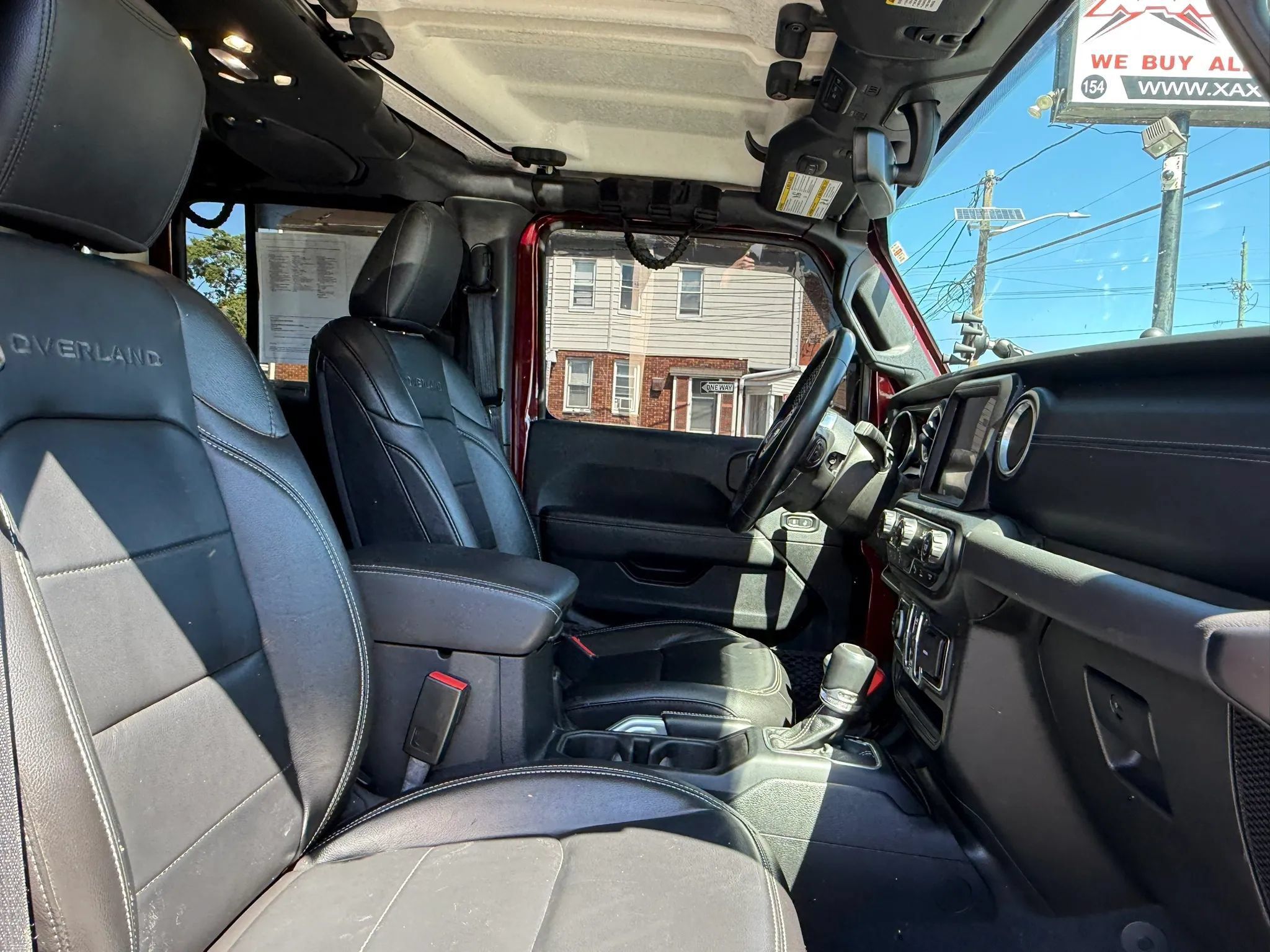Used 2021 Jeep Gladiator Overland w/ Popular Equipment Package AWD/4WD image 21
